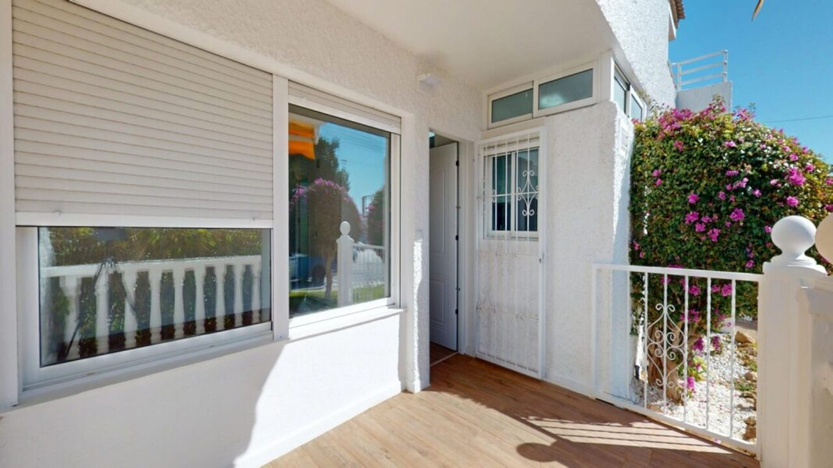 2 Bed Apartment for sale in Villamartin Costa Blanca, Alicante, Spain