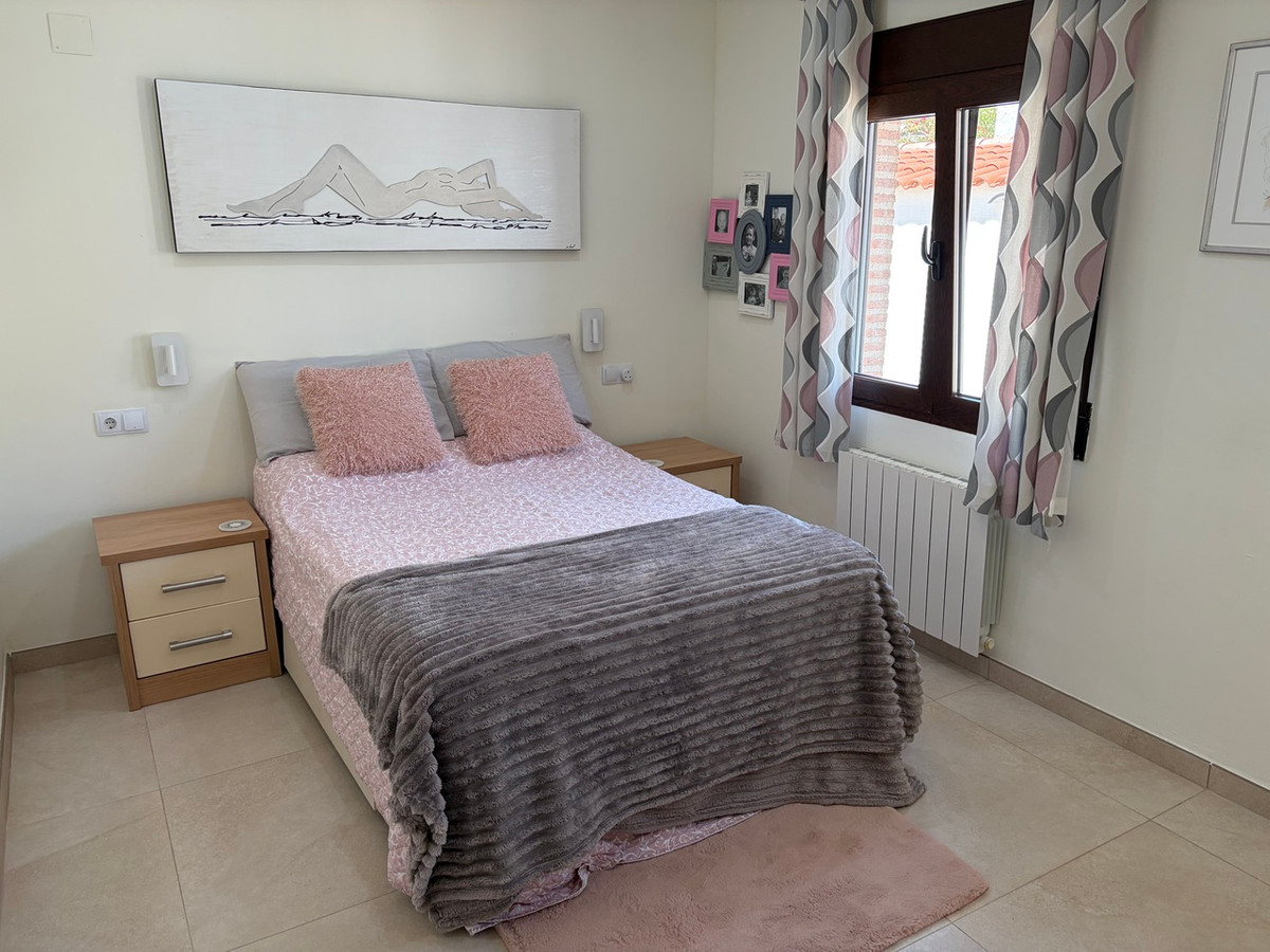 4 Bed Townhouse for sale in Pinar De Campoverde Costa Blanca, Alicante, Spain