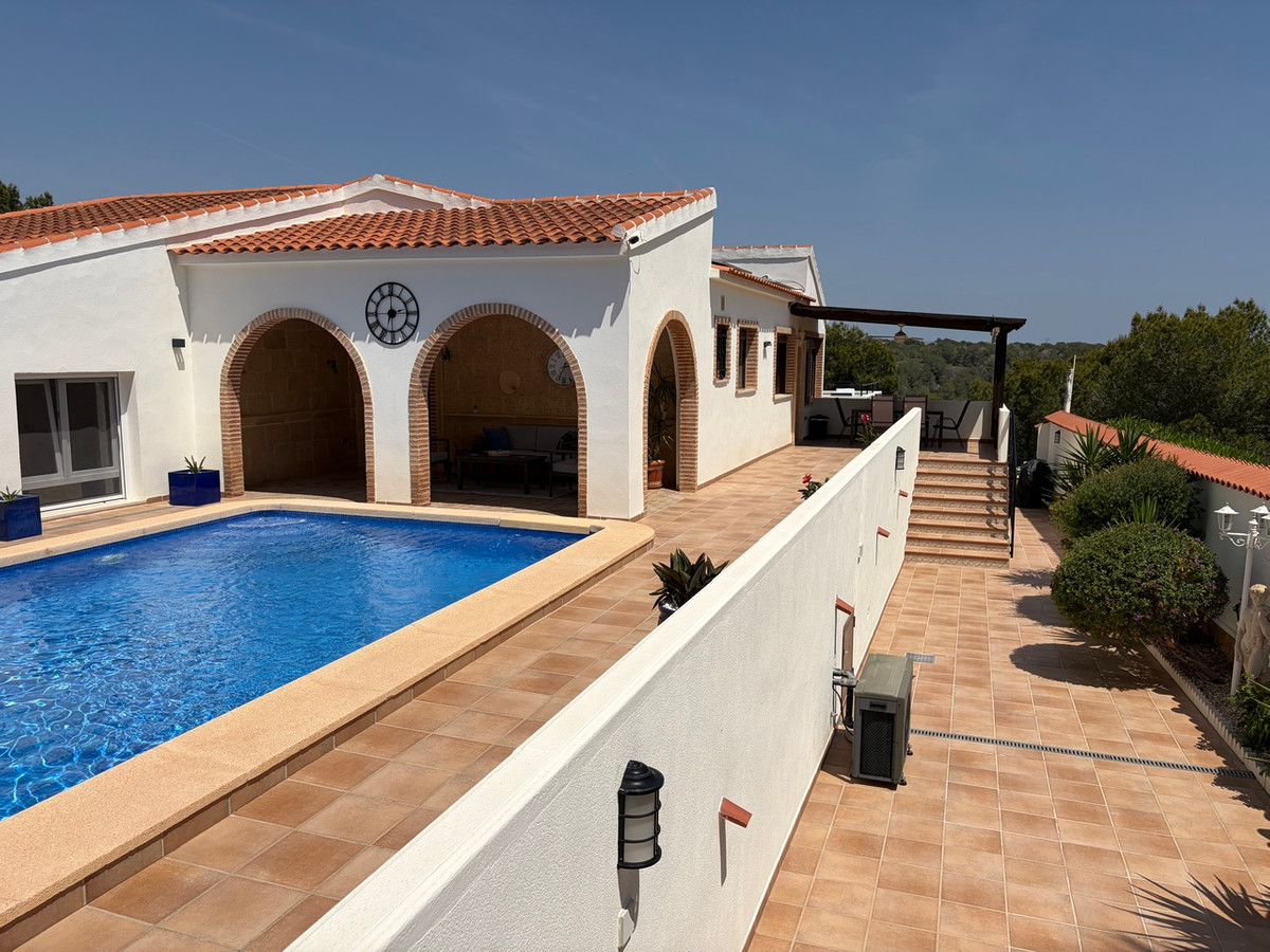 4 Bed Townhouse for sale in Pinar De Campoverde Costa Blanca, Alicante, Spain