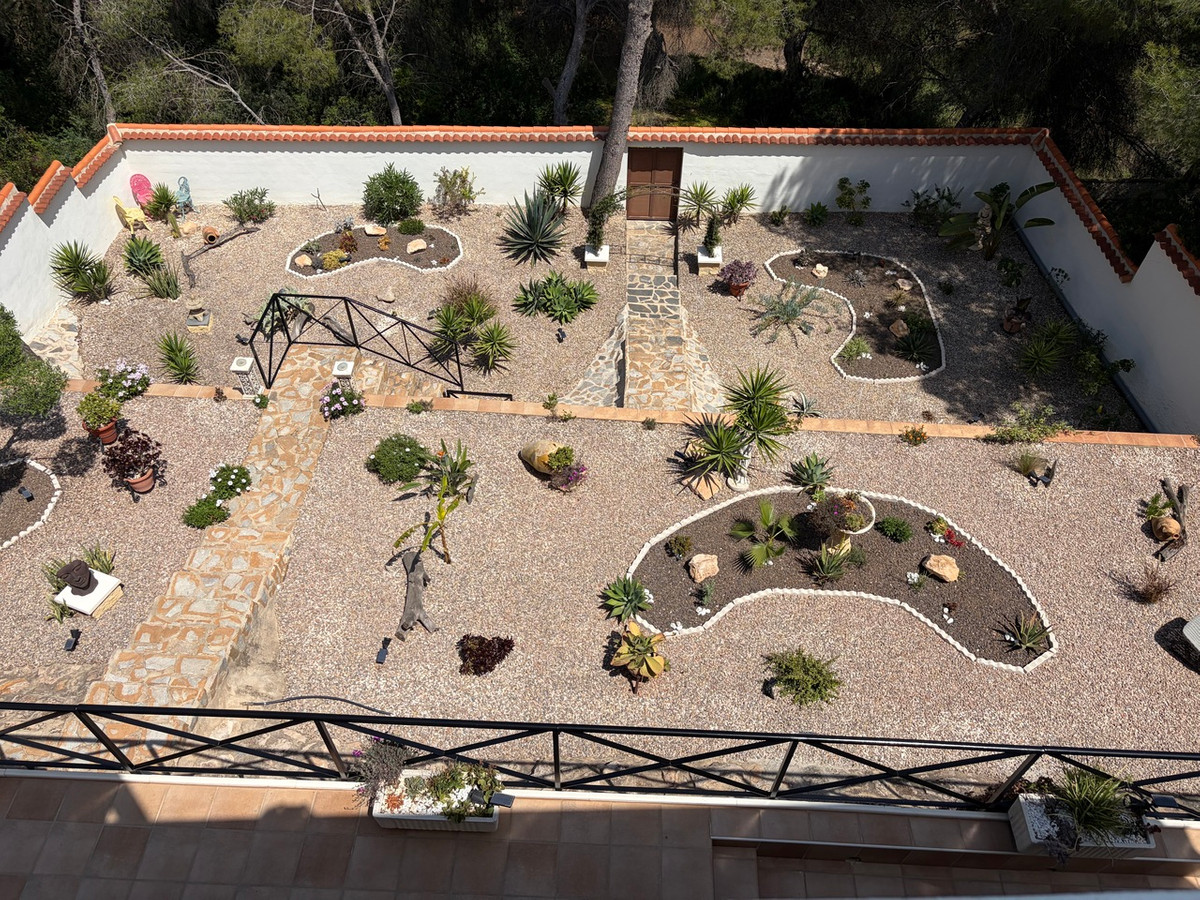 4 Bed Townhouse for sale in Pinar De Campoverde Costa Blanca, Alicante, Spain