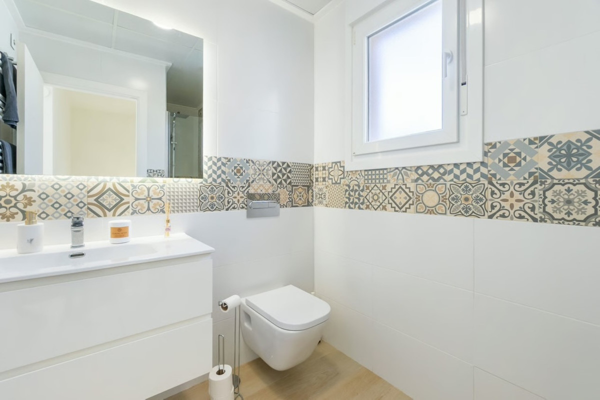 Se vende Villa - Chalet de 3 dormitorios en Costa Blanca, Alicante, España