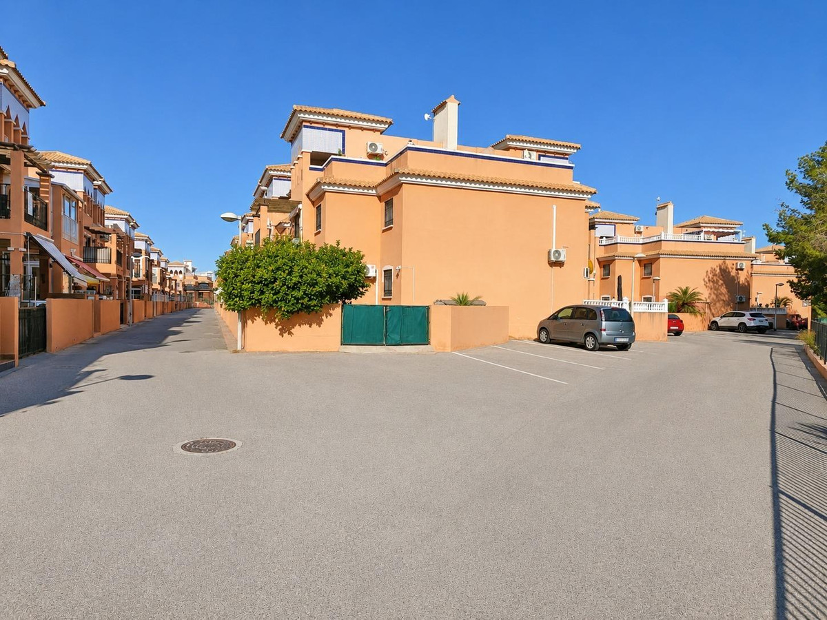 2 Bed Apartment for sale in Playa Flamenca Costa Blanca, Alicante, Spain