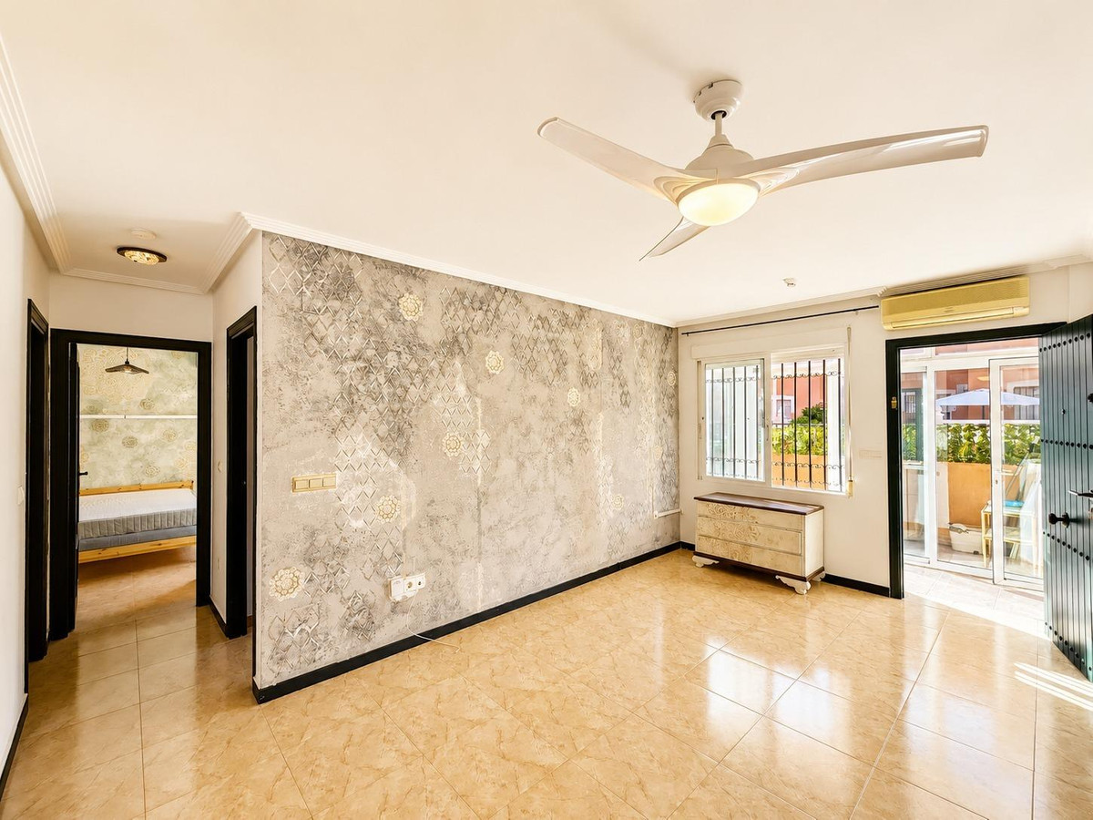 2 Bed Apartment for sale in Playa Flamenca Costa Blanca, Alicante, Spain
