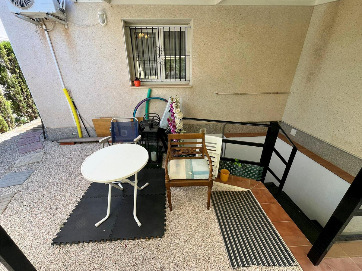 Se vende Villa - Chalet de 3 dormitorios en Costa Blanca, Alicante, España