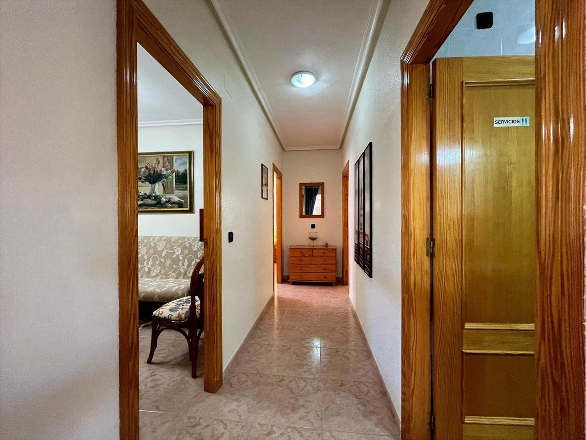 Se vende Villa - Chalet de 3 dormitorios en Costa Blanca, Alicante, España