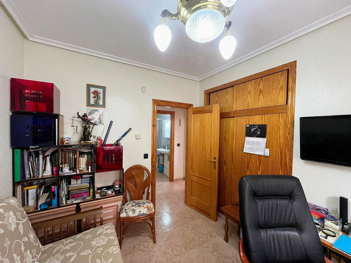 Se vende Villa - Chalet de 3 dormitorios en Costa Blanca, Alicante, España