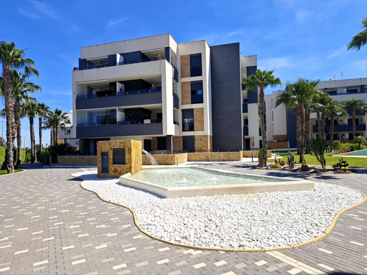 2 Bed Apartment for sale in Orihuela Costa Costa Blanca, Alicante, Spain