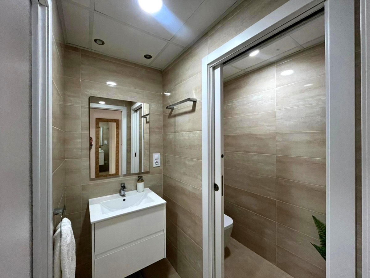 2 Bed Apartment for sale in Los Dolses Costa Blanca, Alicante, Spain
