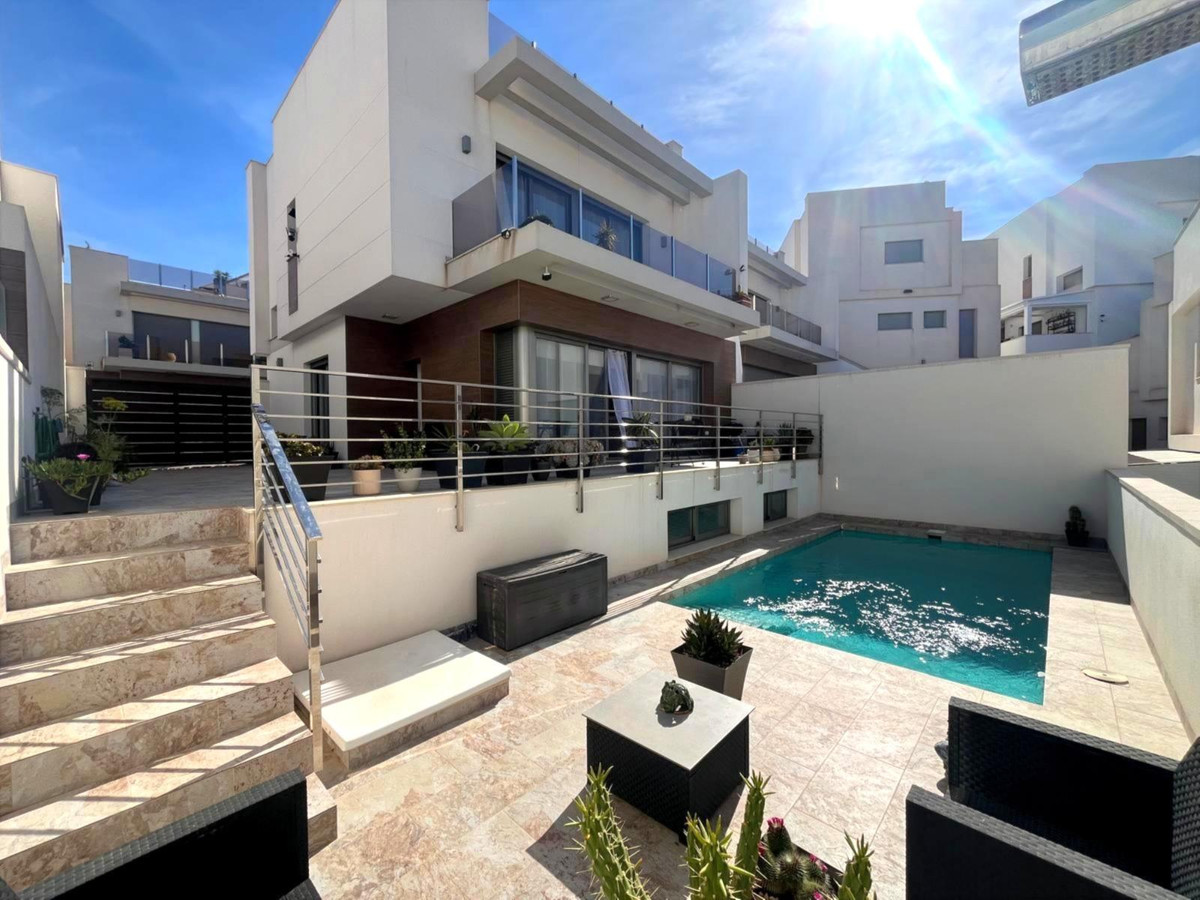 3 Bed Townhouse for sale in Orihuela Costa Costa Blanca, Alicante, Spain