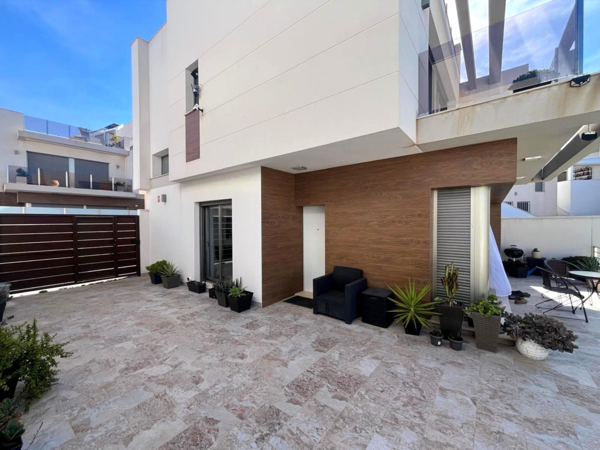 3 Bed Townhouse for sale in Orihuela Costa Costa Blanca, Alicante, Spain