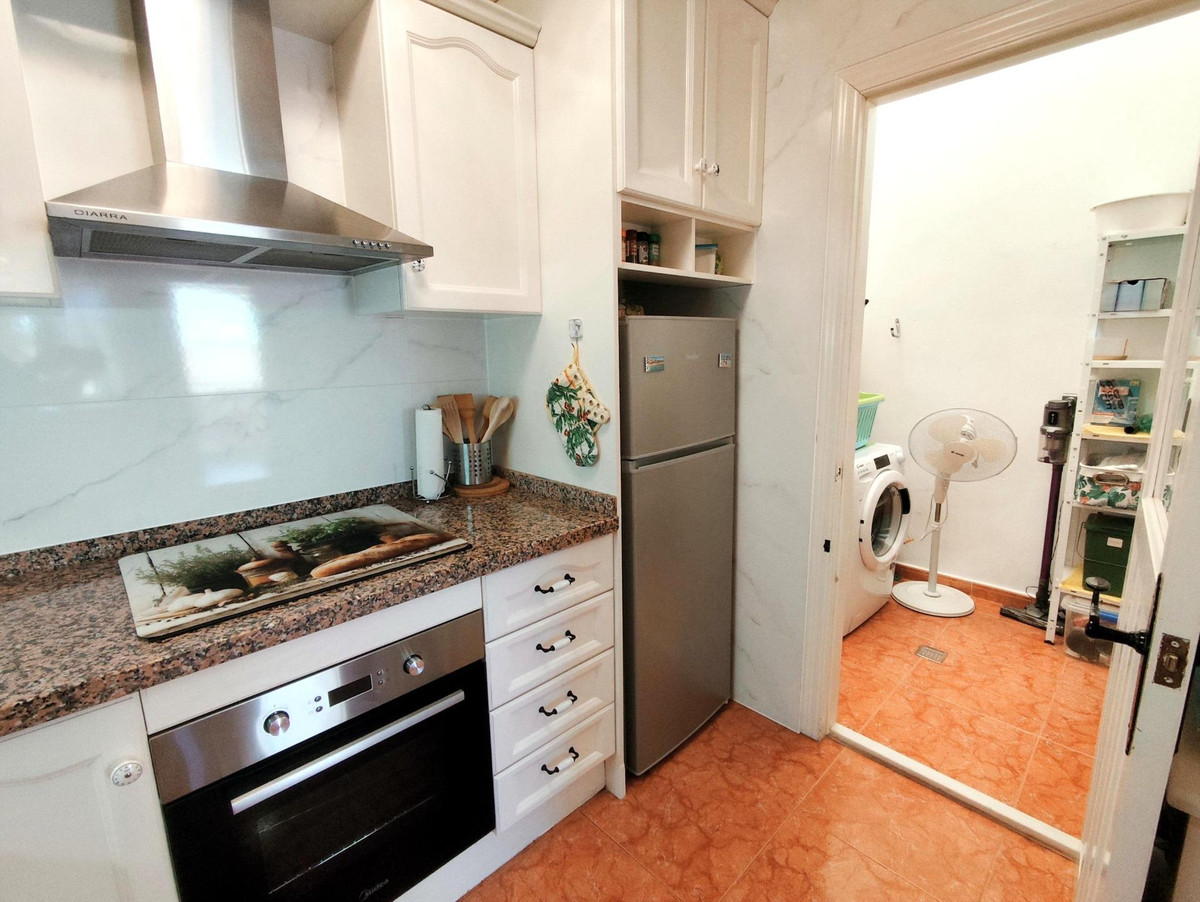 4 Bed Townhouse for sale in Playa Flamenca Costa Blanca, Alicante, Spain