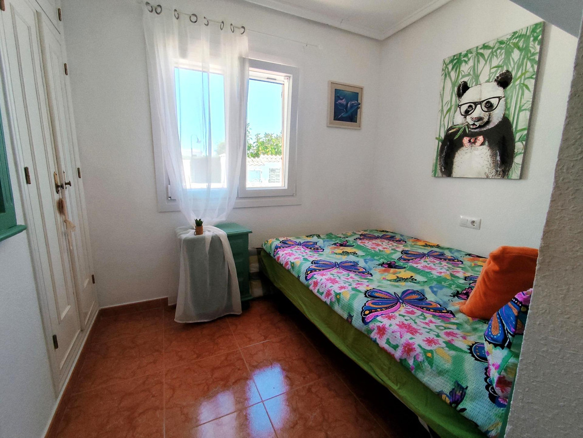 4 Bed Townhouse for sale in Playa Flamenca Costa Blanca, Alicante, Spain