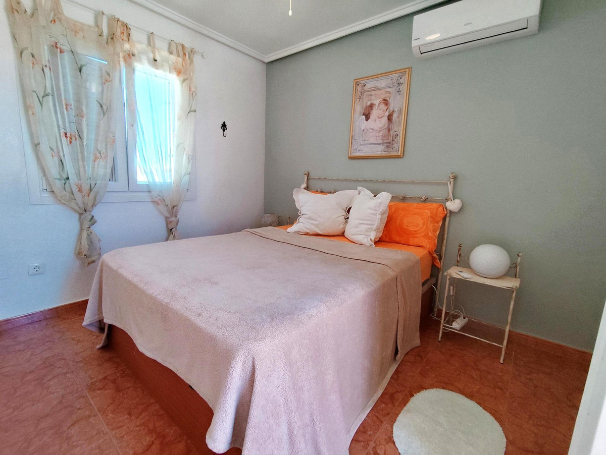 4 Bed Townhouse for sale in Playa Flamenca Costa Blanca, Alicante, Spain
