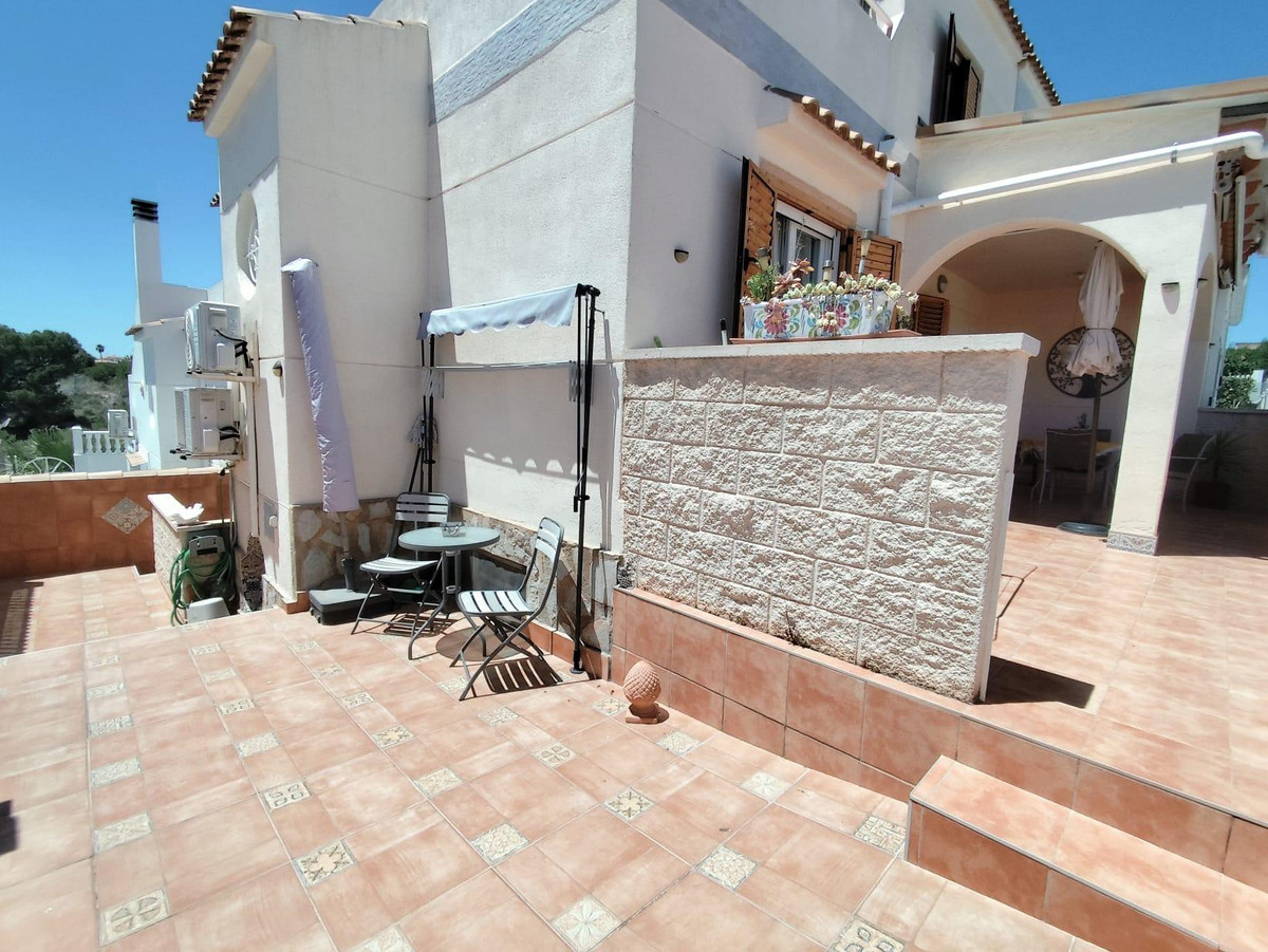 4 Bed Townhouse for sale in Playa Flamenca Costa Blanca, Alicante, Spain