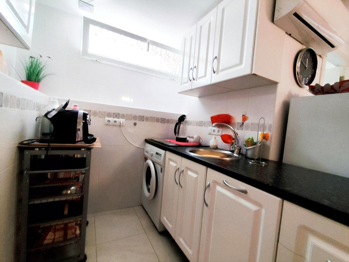 4 Bed Townhouse for sale in Playa Flamenca Costa Blanca, Alicante, Spain