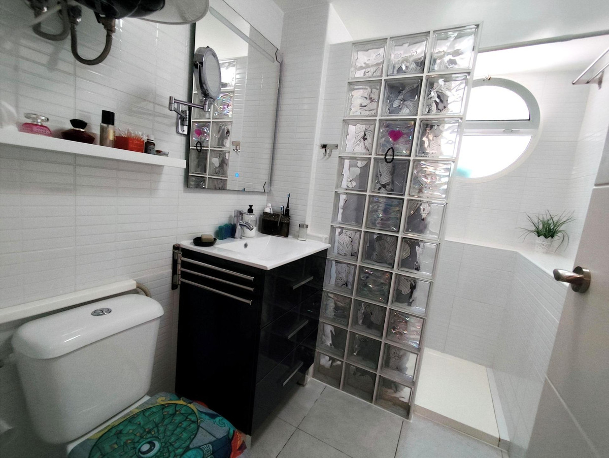 4 Bed Townhouse for sale in Playa Flamenca Costa Blanca, Alicante, Spain