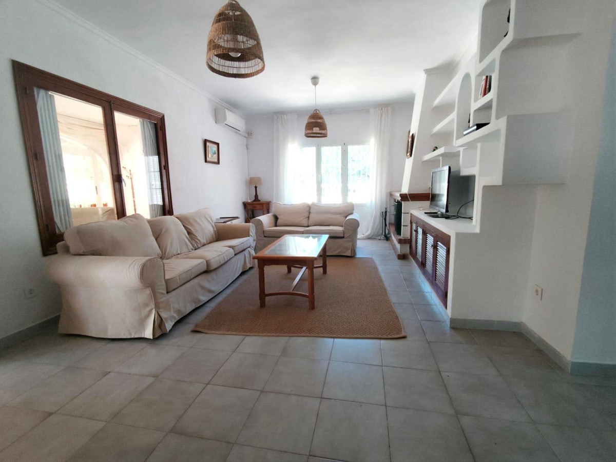 3 Bed Townhouse for sale in Cabo Roig Costa Blanca, Alicante, Spain