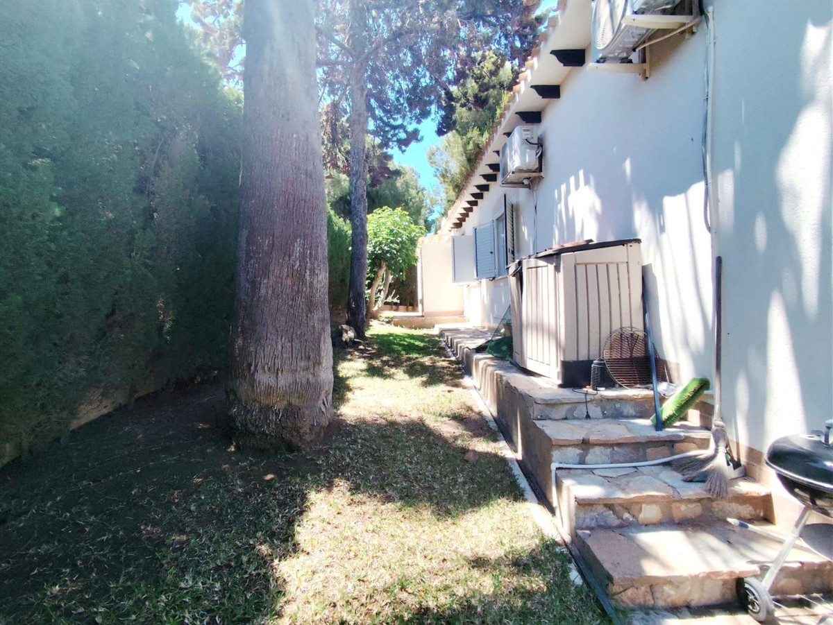 3 Bed Townhouse for sale in Cabo Roig Costa Blanca, Alicante, Spain