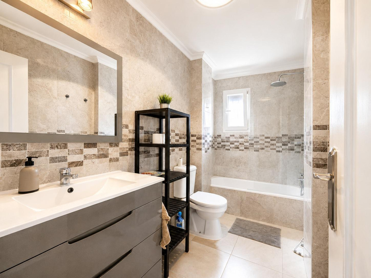 2 Bed Townhouse for sale in Cabo Roig Costa Blanca, Alicante, Spain
