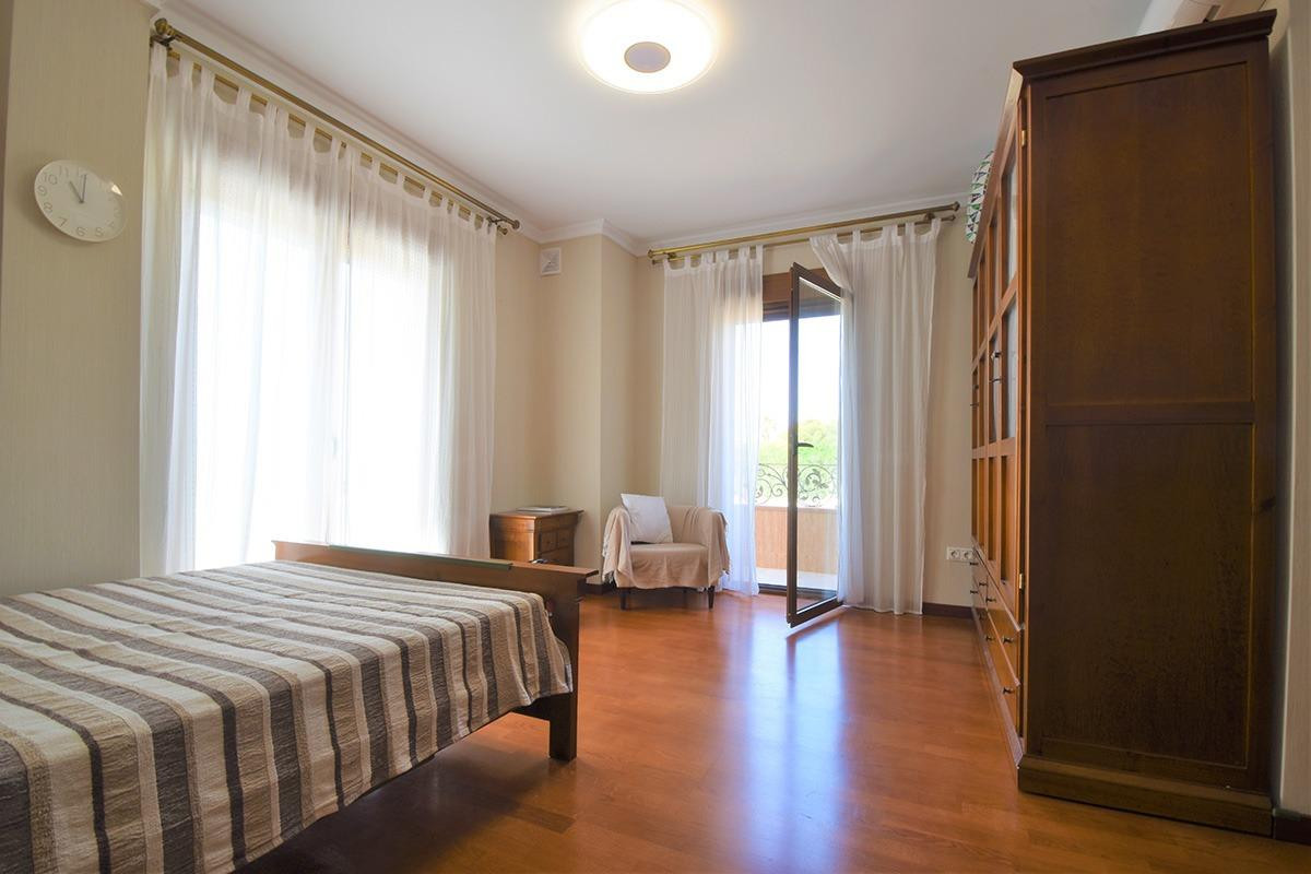 Se vende Villa - Chalet de 5 dormitorios en Costa Blanca, Alicante, España