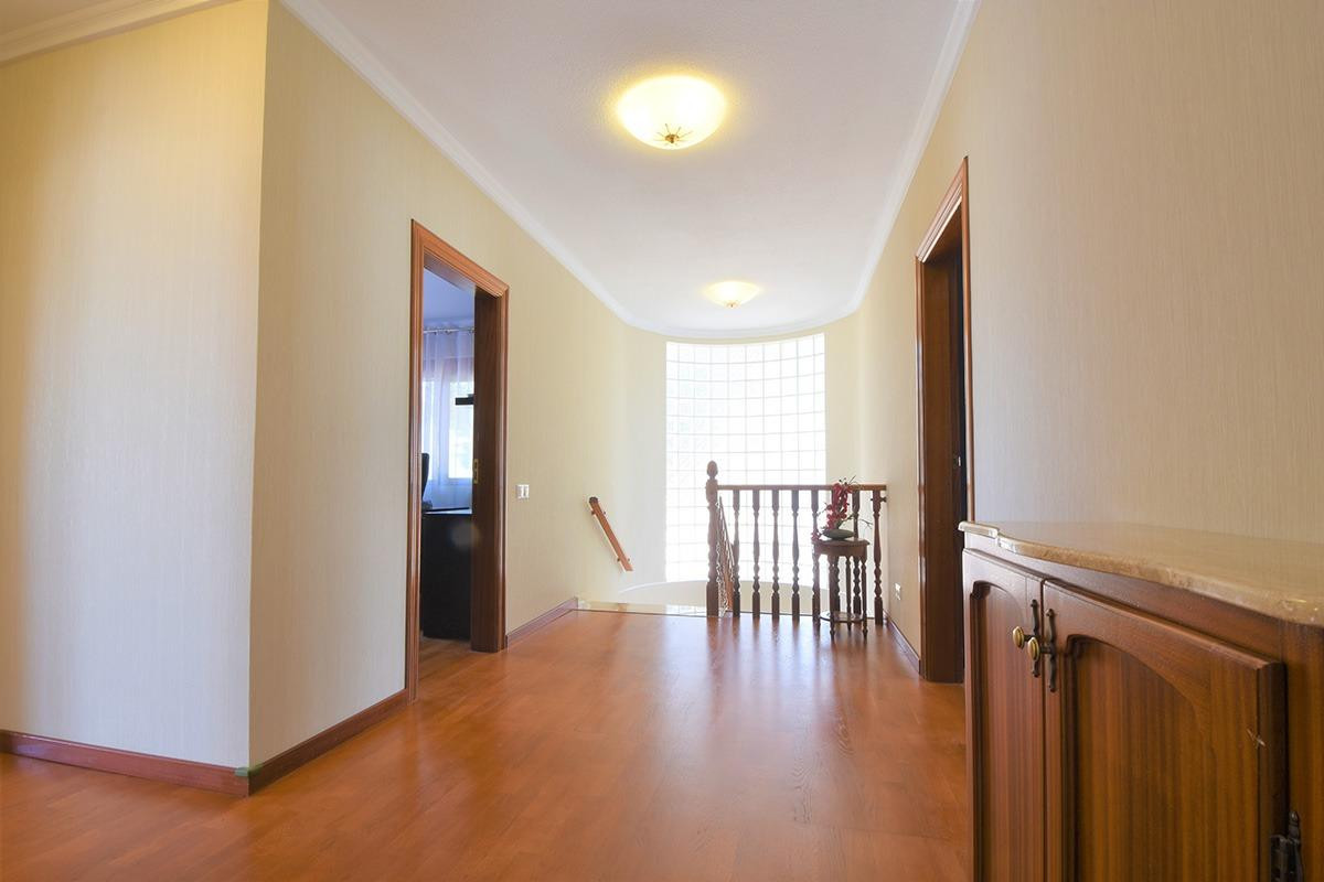 Se vende Villa - Chalet de 5 dormitorios en Costa Blanca, Alicante, España