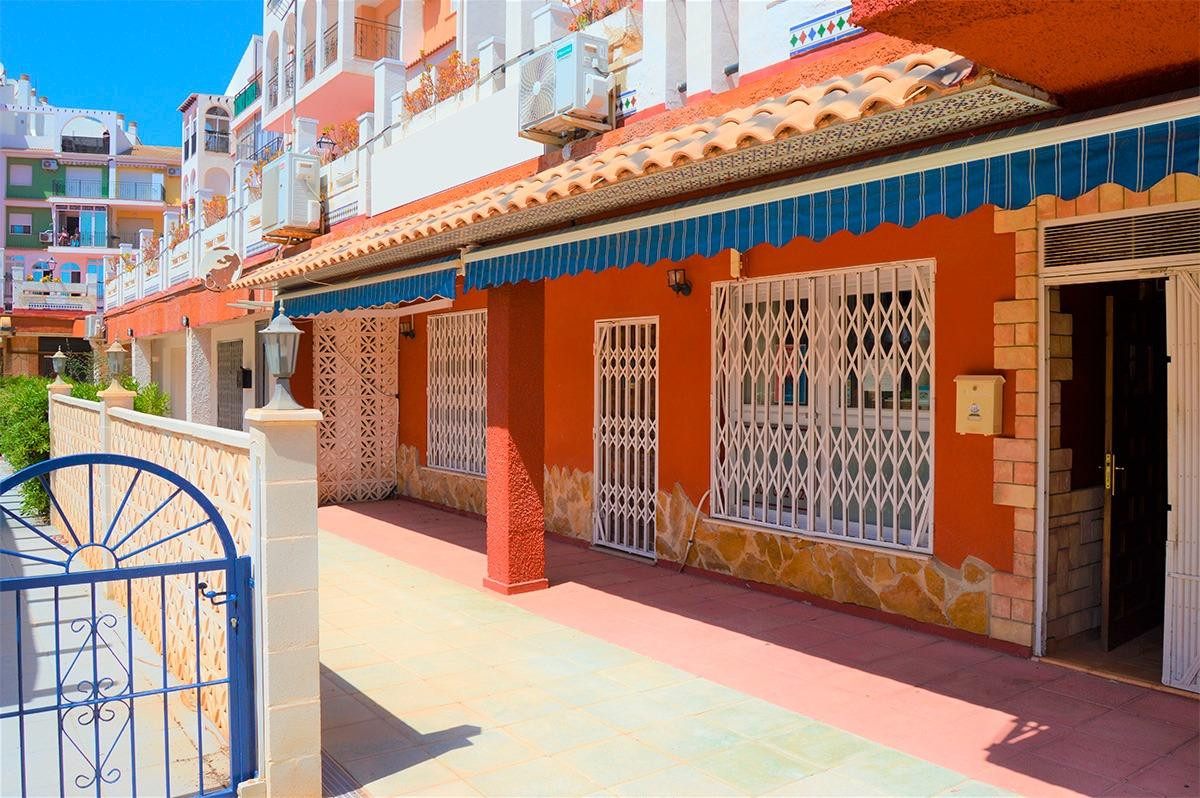 Commercial unit for sale in La Veleta Costa Blanca, Alicante, Spain