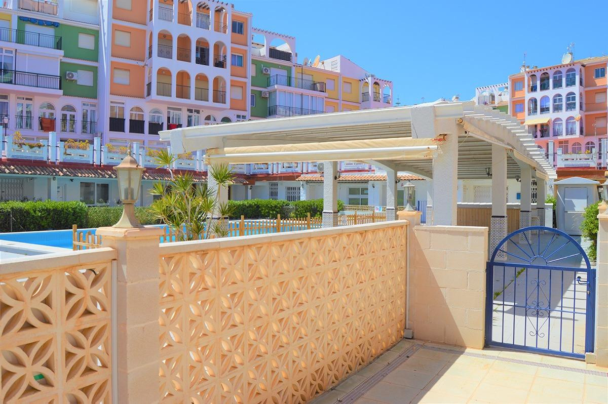 Commercial unit for sale in La Veleta Costa Blanca, Alicante, Spain