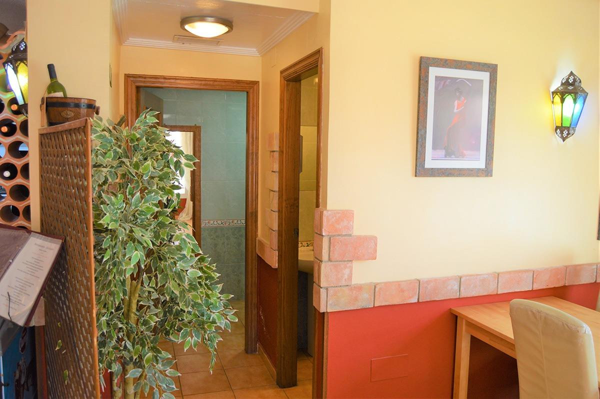 Commercial unit for sale in La Veleta Costa Blanca, Alicante, Spain