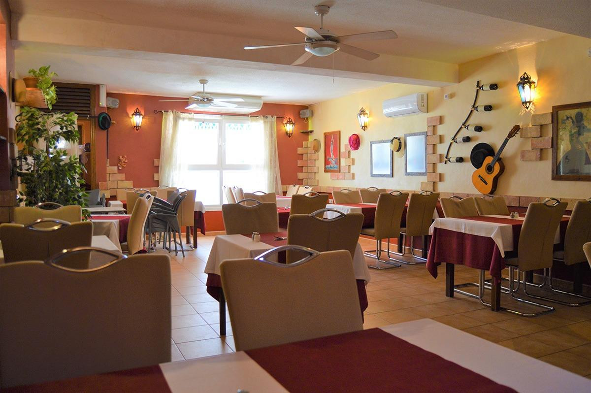 Commercial unit for sale in La Veleta Costa Blanca, Alicante, Spain