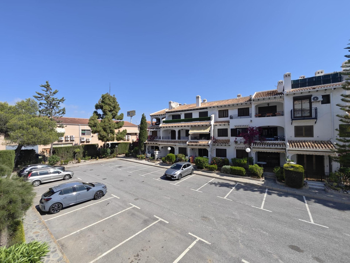 3 Bed Apartment for sale in Cabo Roig Costa Blanca, Alicante, Spain