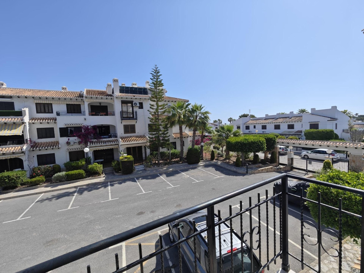 3 Bed Apartment for sale in Cabo Roig Costa Blanca, Alicante, Spain