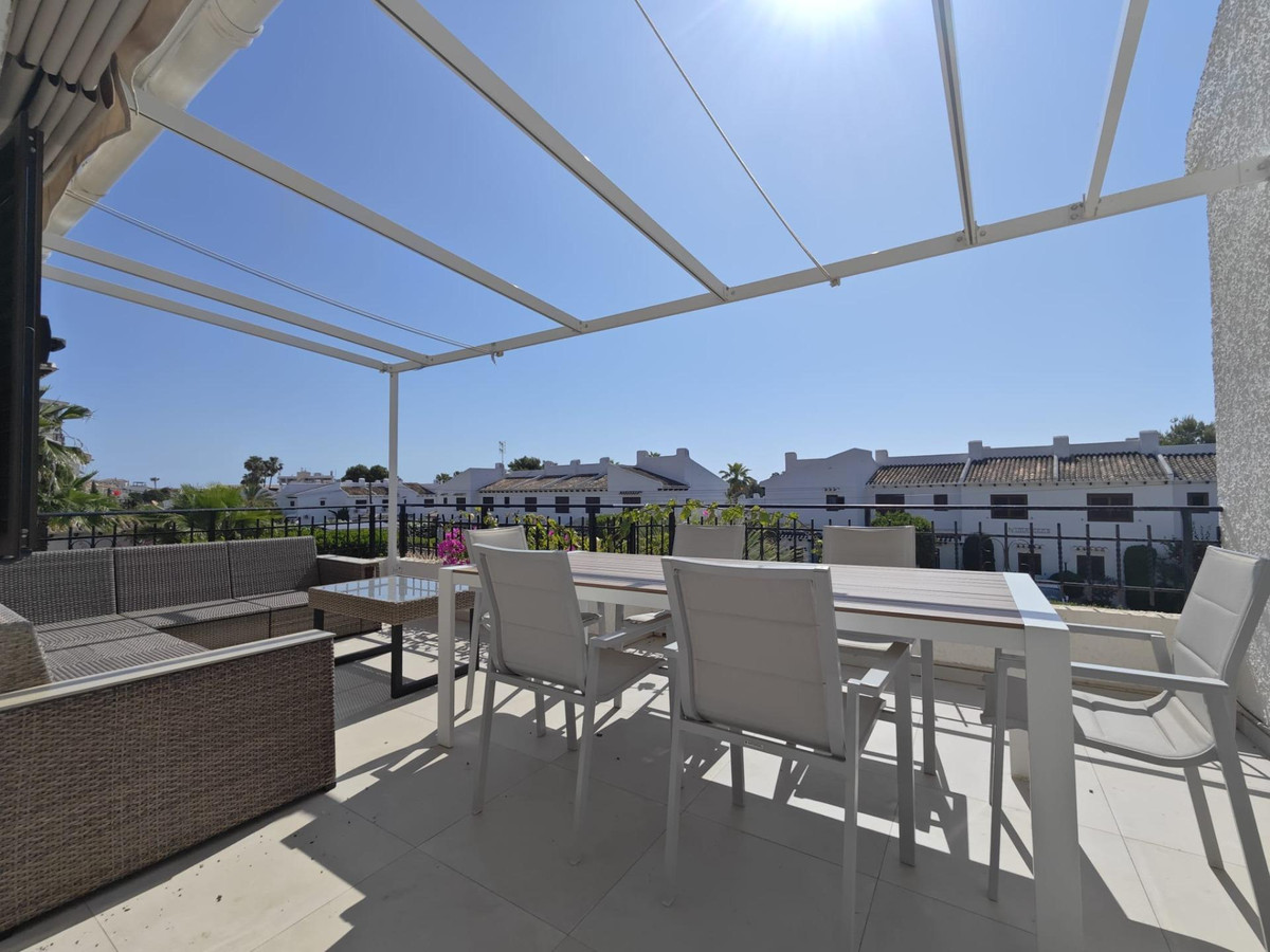 3 Bed Apartment for sale in Cabo Roig Costa Blanca, Alicante, Spain