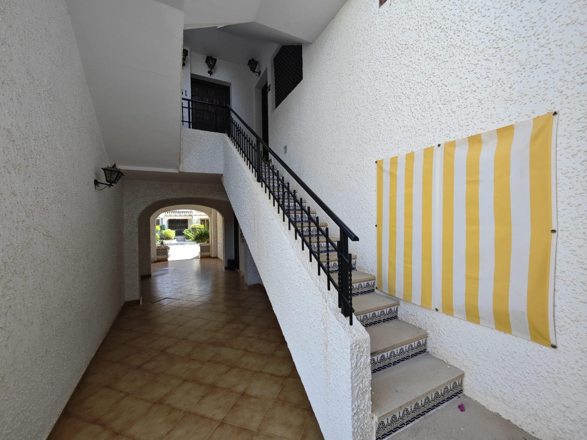 3 Bed Apartment for sale in Cabo Roig Costa Blanca, Alicante, Spain