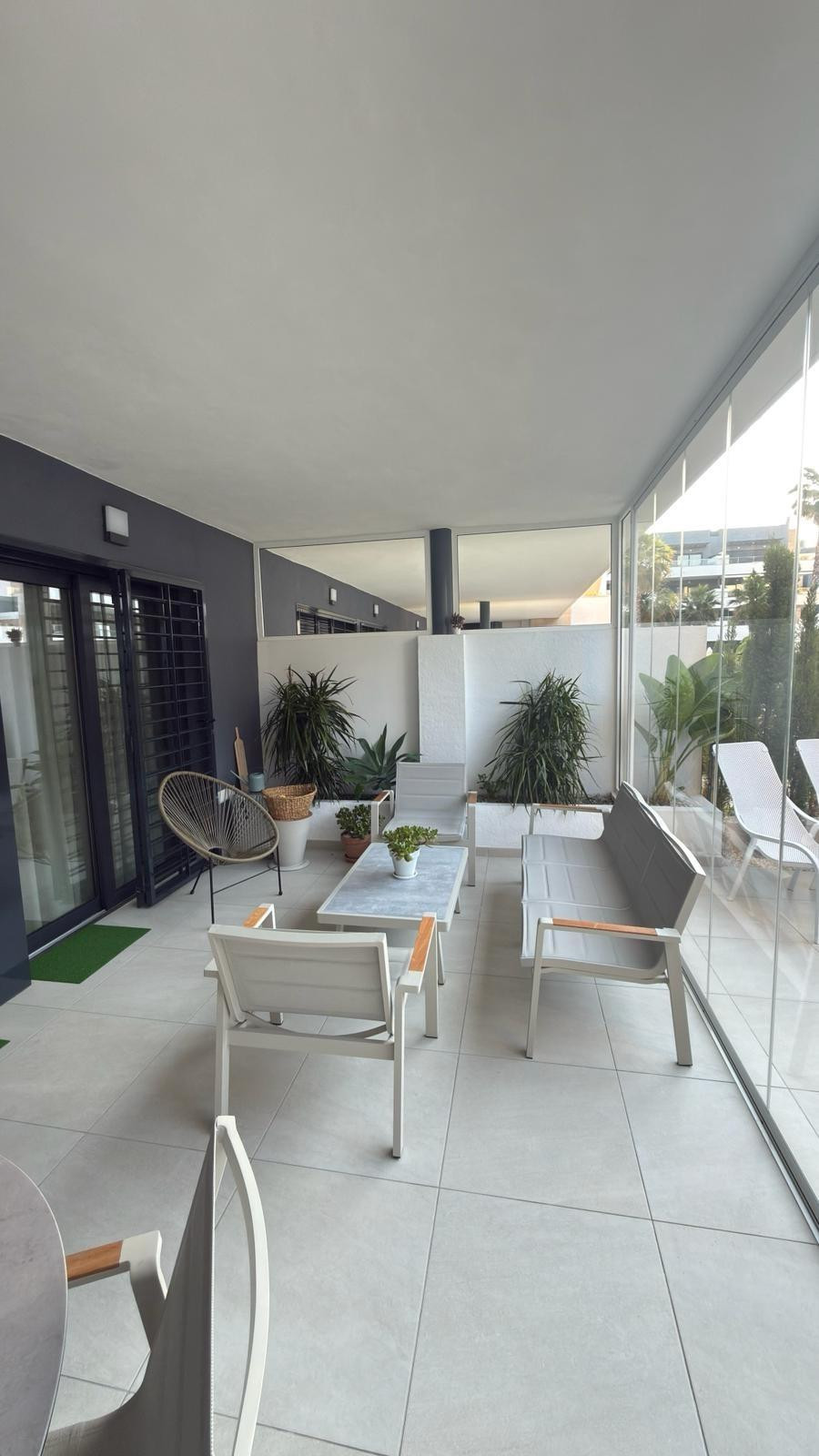 Se vende Apartamento Planta Baja de 2 dormitorios en Costa Blanca, Alicante, España