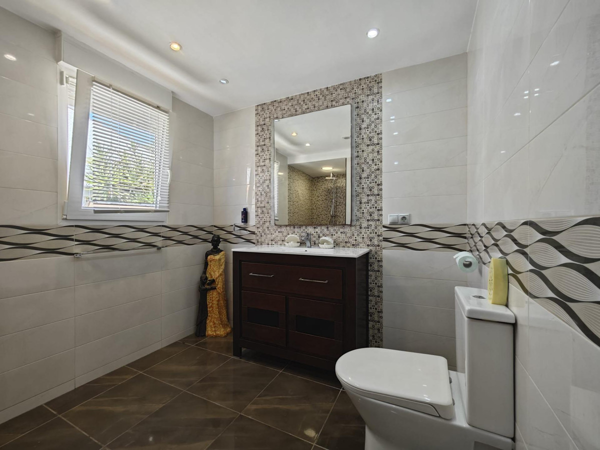 2 Bed Townhouse for sale in Orihuela Costa Costa Blanca, Alicante, Spain