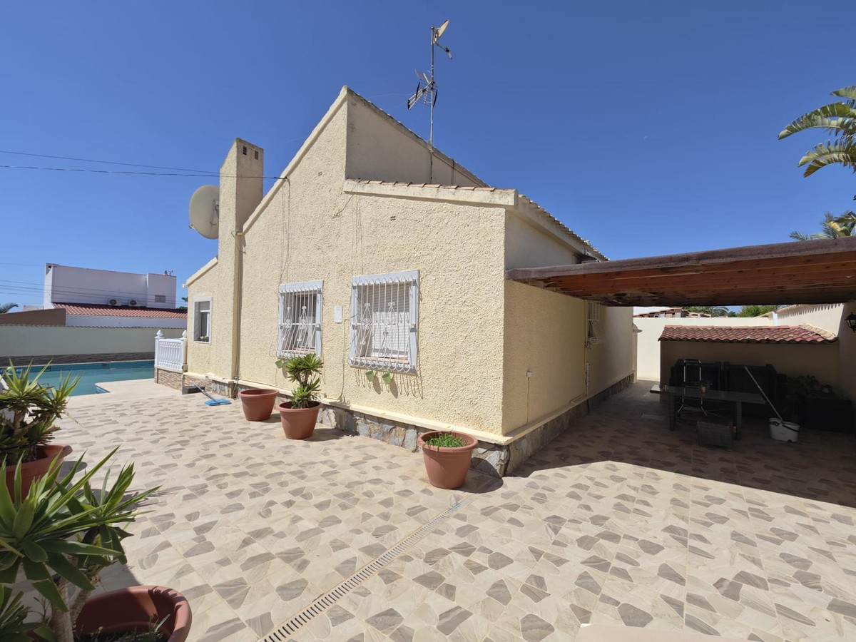 2 Bed Townhouse for sale in Orihuela Costa Costa Blanca, Alicante, Spain