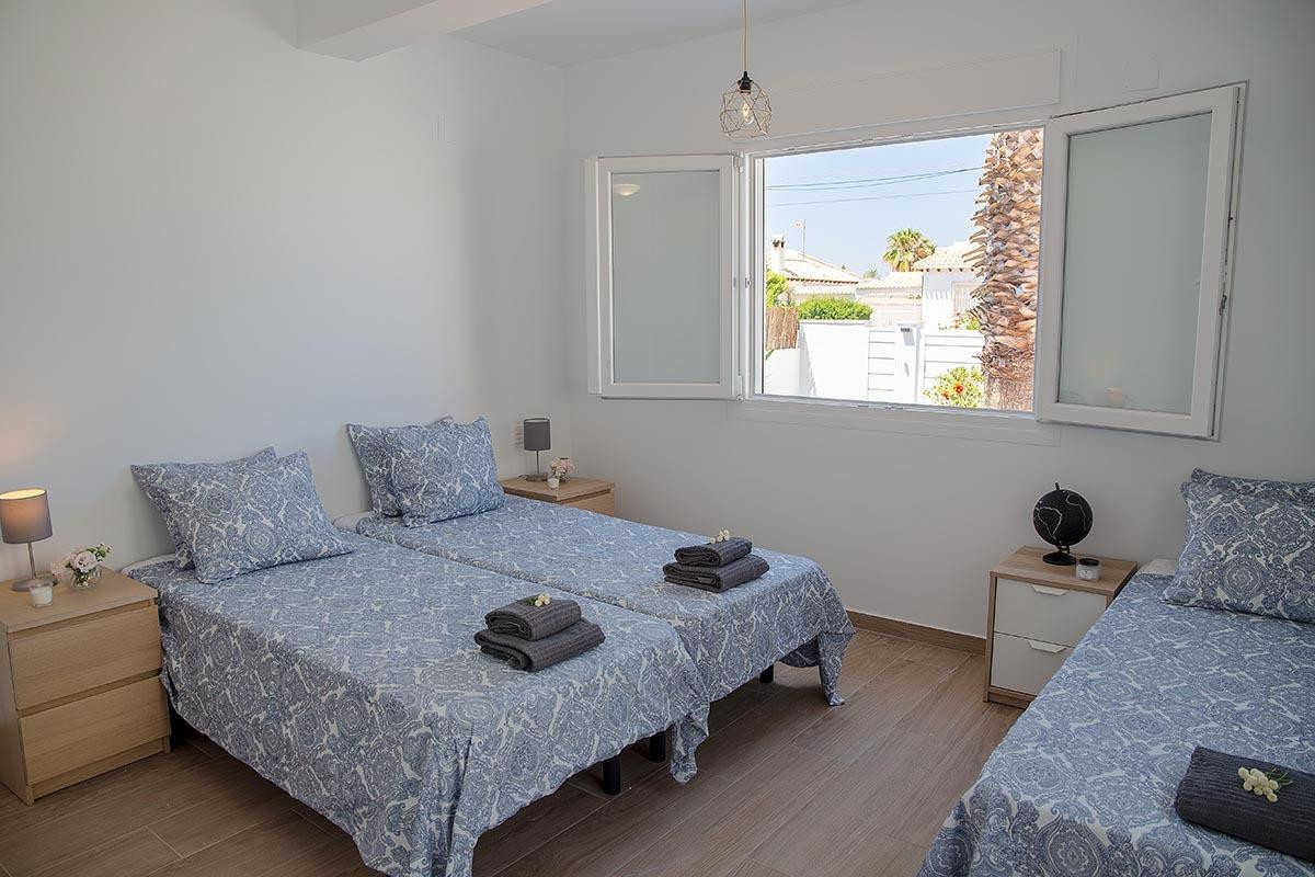 3 Bed Townhouse for sale in Playa Flamenca Costa Blanca, Alicante, Spain