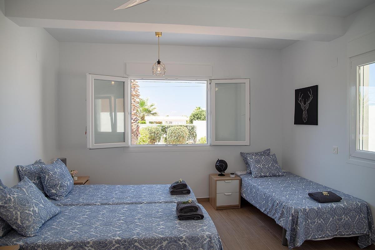 3 Bed Townhouse for sale in Playa Flamenca Costa Blanca, Alicante, Spain