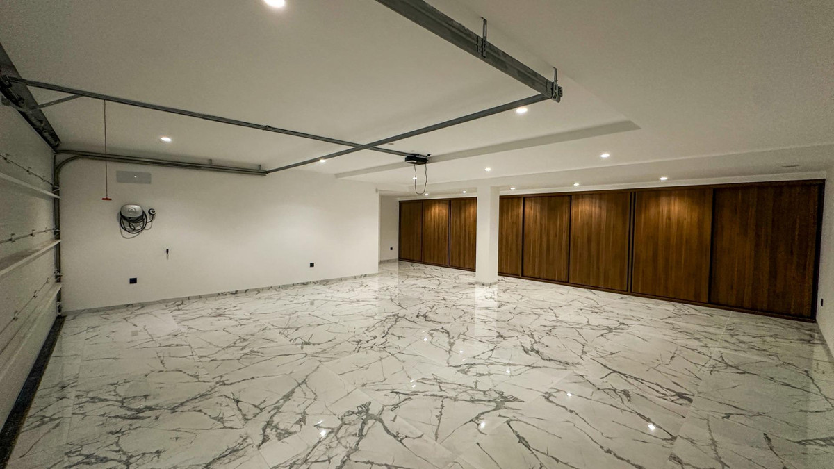 Se vende Villa - Chalet de 4 dormitorios en Costa Blanca, Alicante, España
