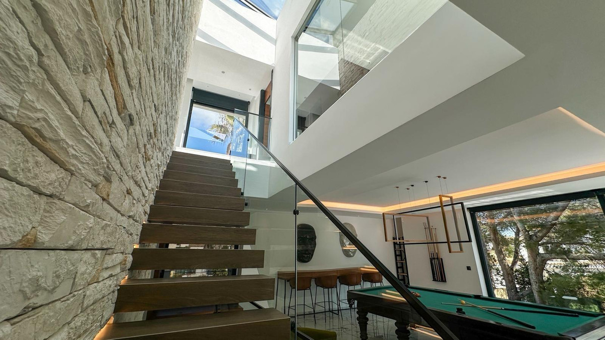 Se vende Villa - Chalet de 4 dormitorios en Costa Blanca, Alicante, España