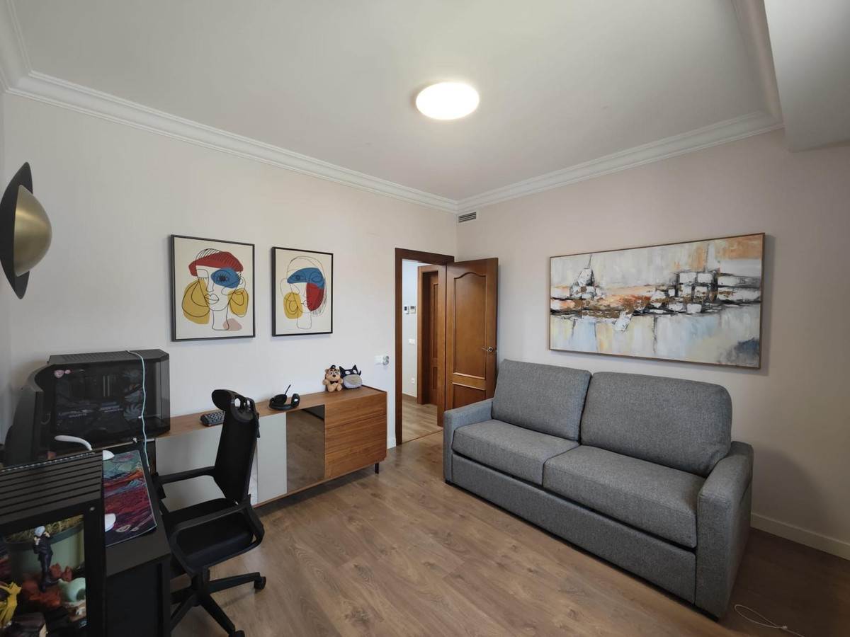 Se vende Villa - Chalet de 4 dormitorios en Costa Blanca, Alicante, España