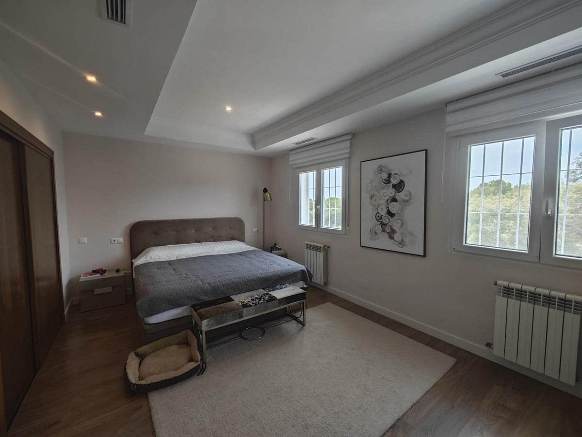 Se vende Villa - Chalet de 4 dormitorios en Costa Blanca, Alicante, España