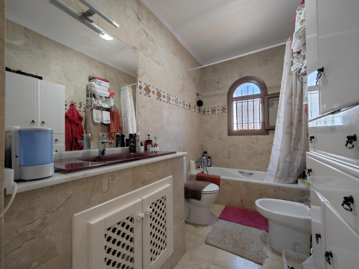 2 Bed Apartment for sale in Orihuela Costa Costa Blanca, Alicante, Spain