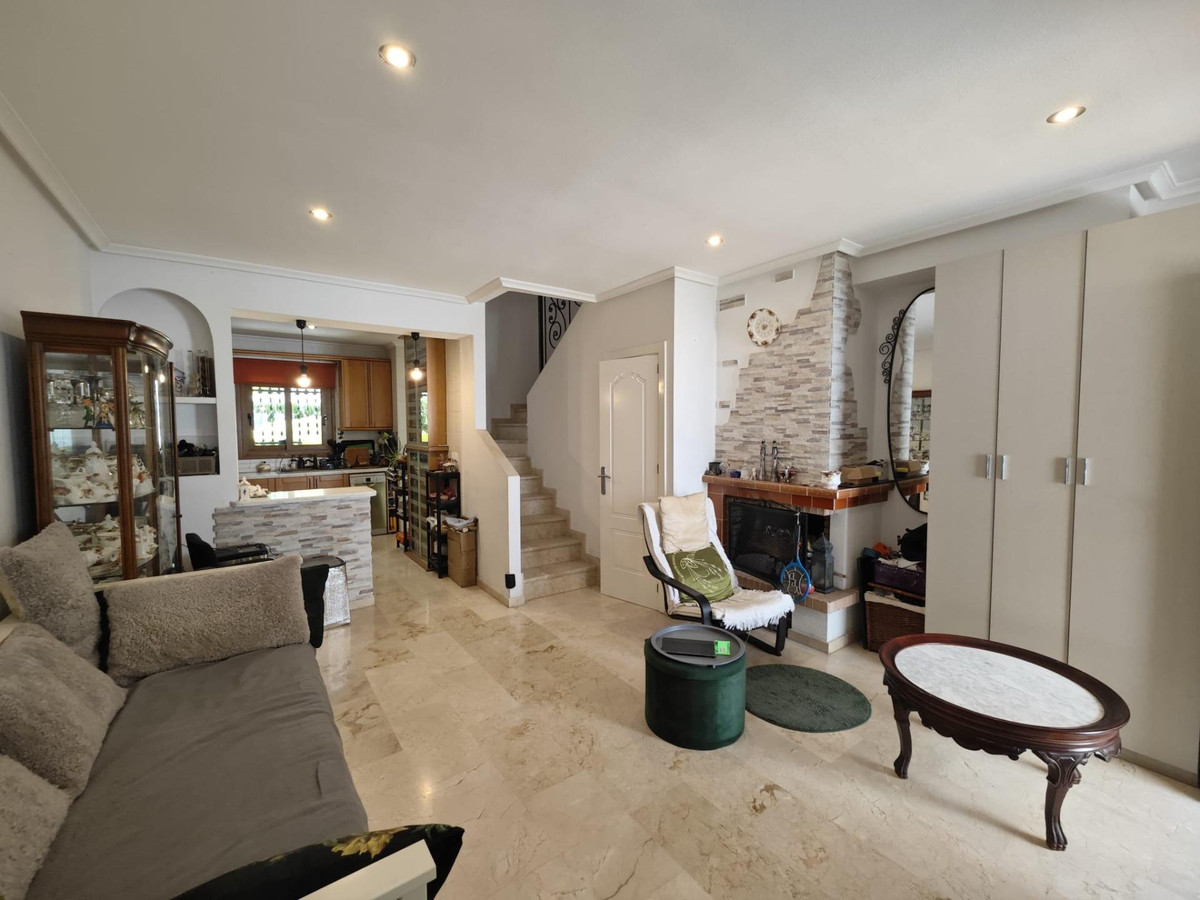2 Bed Apartment for sale in Orihuela Costa Costa Blanca, Alicante, Spain