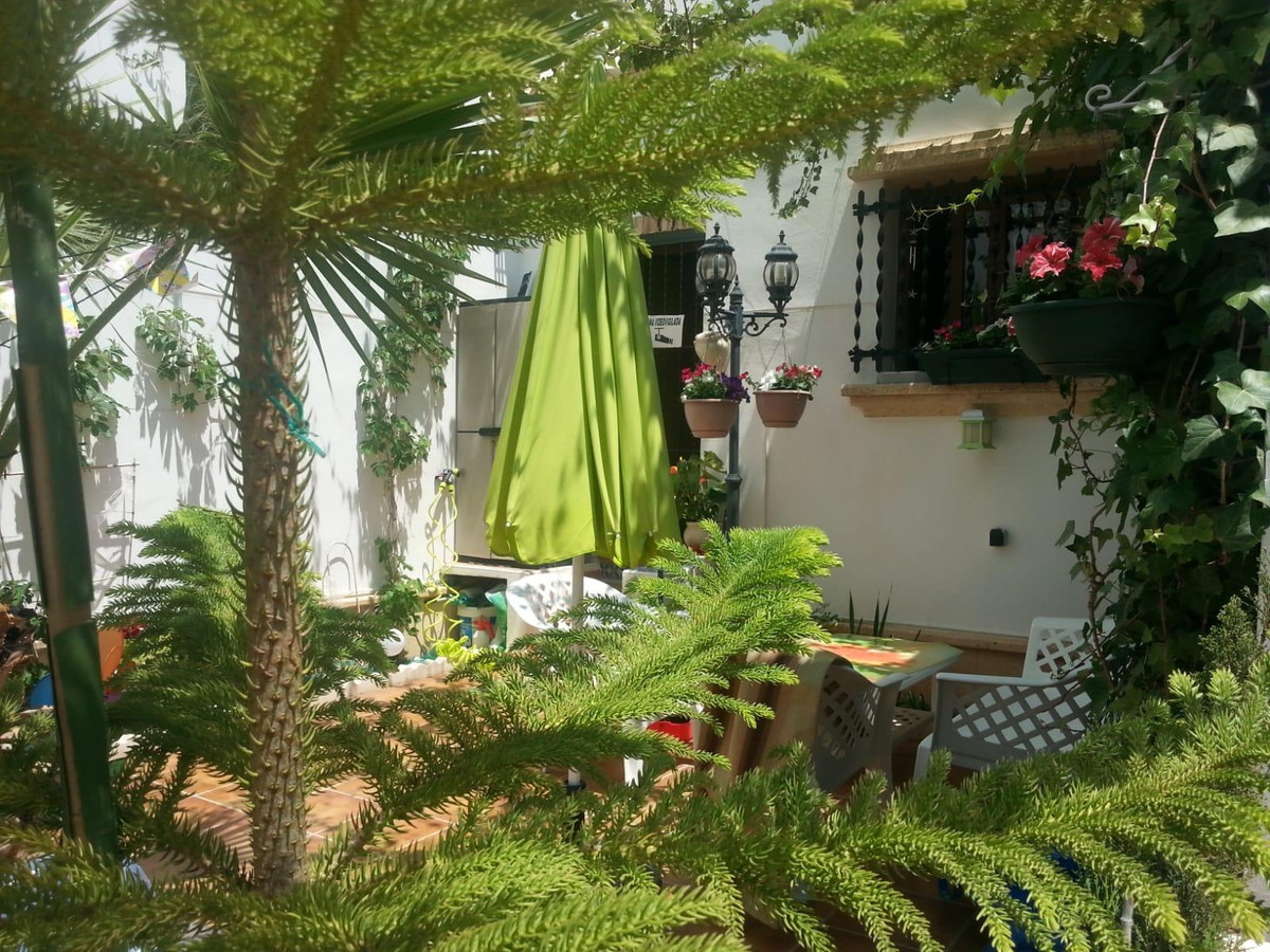 2 Bed Apartment for sale in Orihuela Costa Costa Blanca, Alicante, Spain