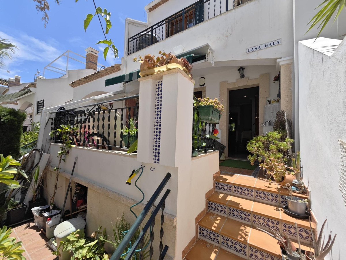 2 Bed Apartment for sale in Orihuela Costa Costa Blanca, Alicante, Spain