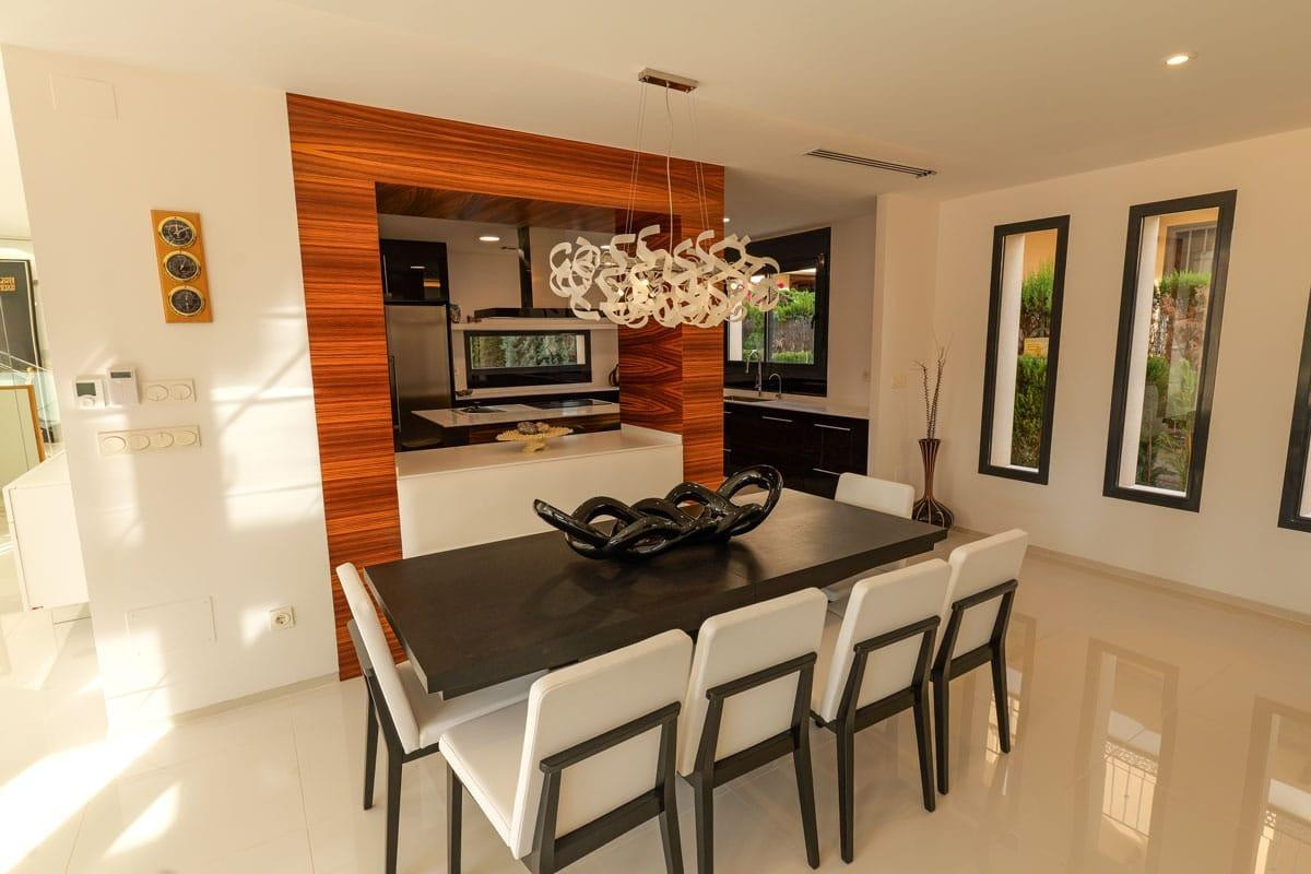 3 Bed Townhouse for sale in La Veleta Costa Blanca, Alicante, Spain