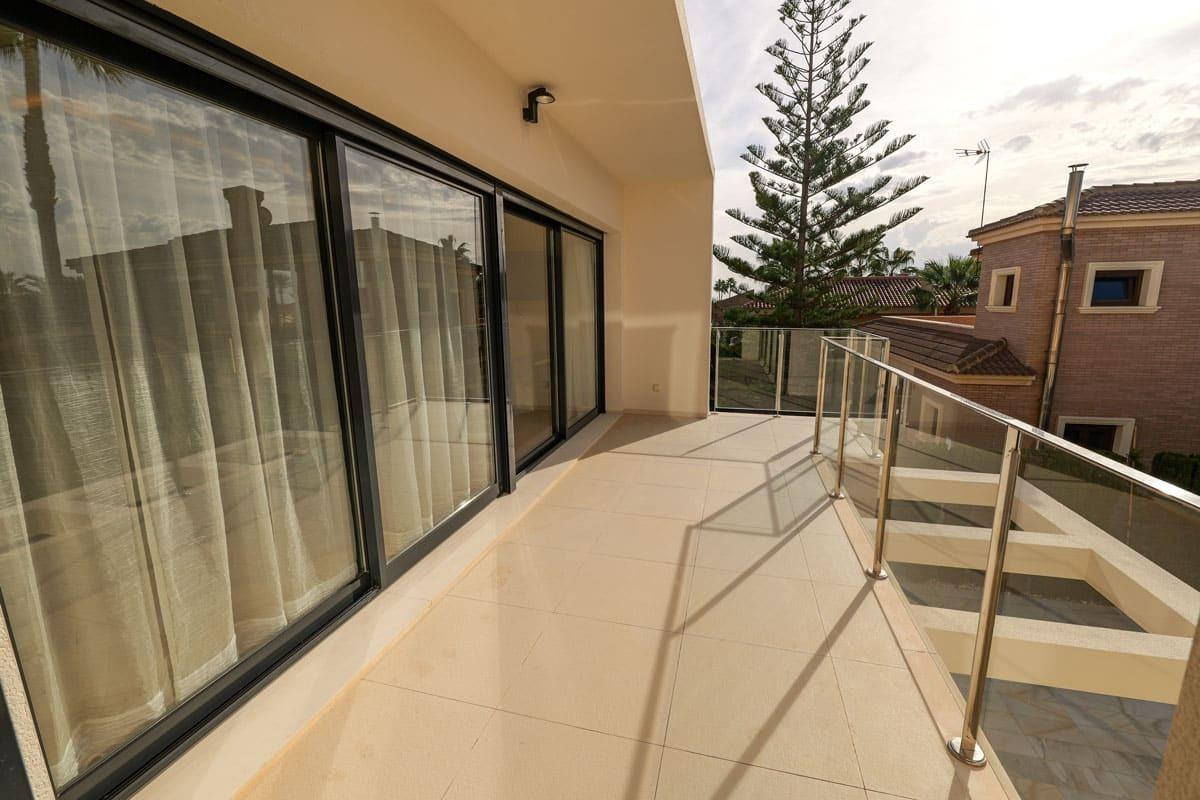 3 Bed Townhouse for sale in La Veleta Costa Blanca, Alicante, Spain