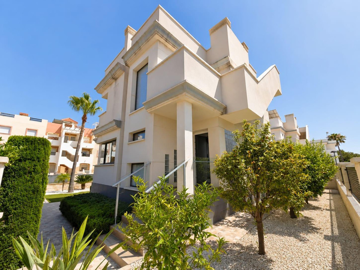 5 Bed Townhouse for sale in La Zenia Costa Blanca, Alicante, Spain
