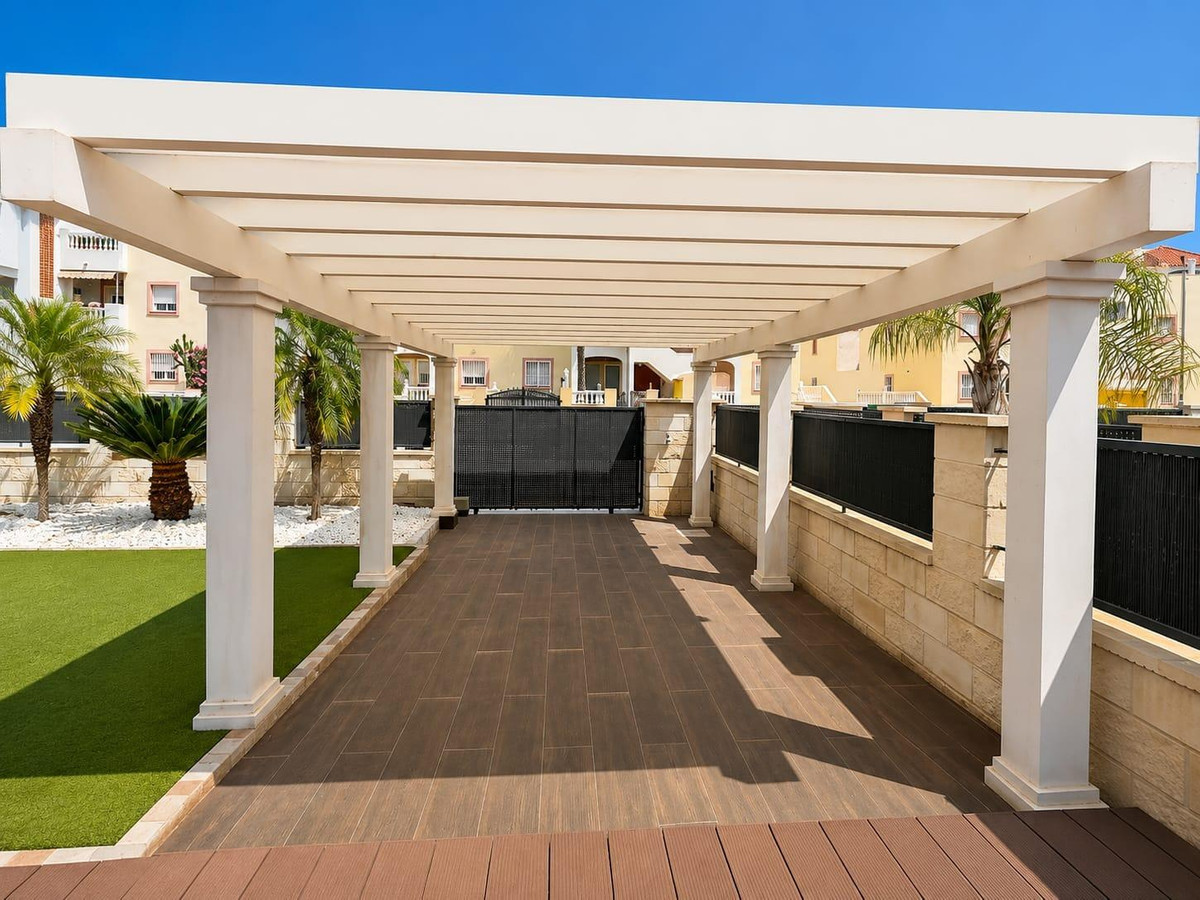5 Bed Townhouse for sale in La Zenia Costa Blanca, Alicante, Spain
